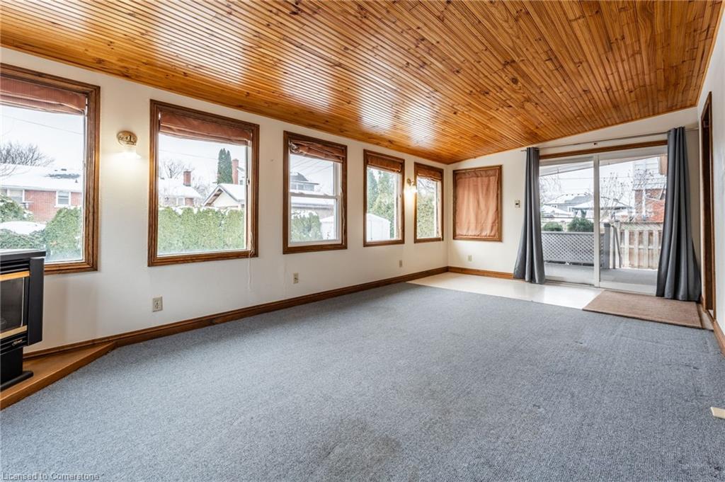 9 Rodney Avenue Property Photo 13