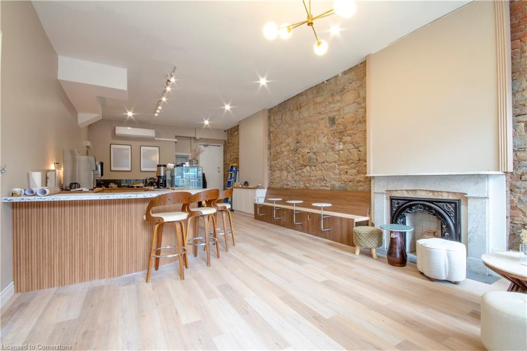 148 James Street S Property Photo 4