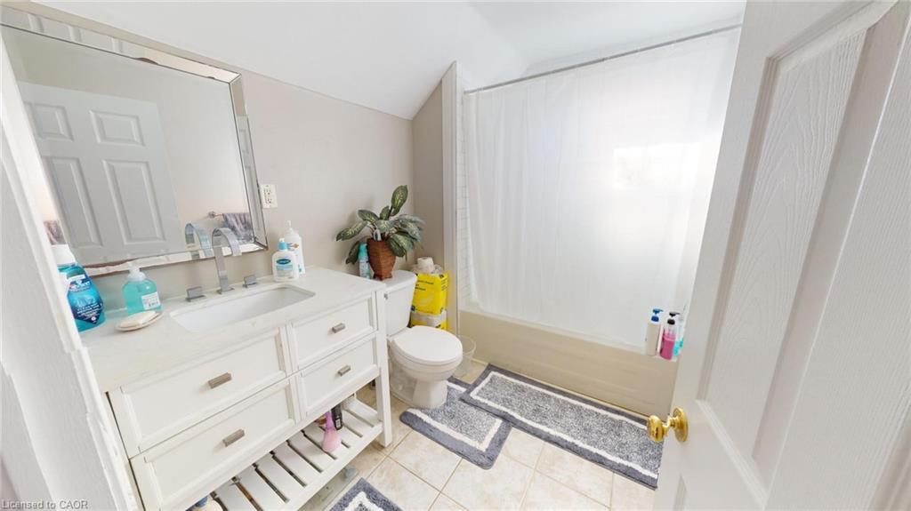 22 Emilie Street Property Photo 8