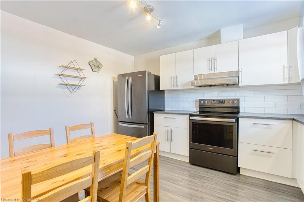 10-3314 Menno Street Property Photo 6
