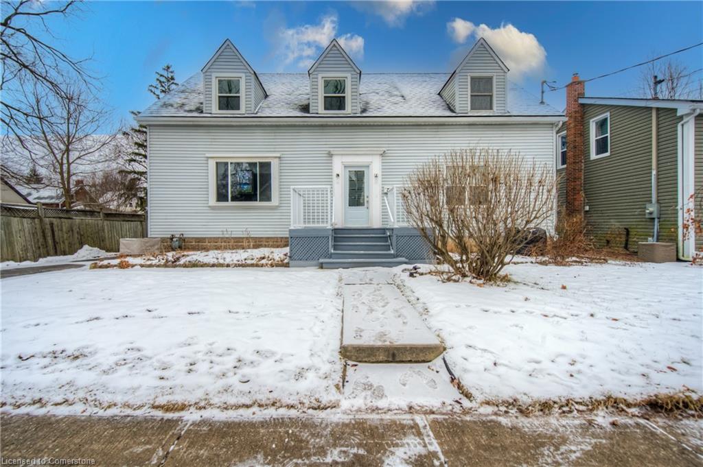 55 Wellington Street S Property Photo