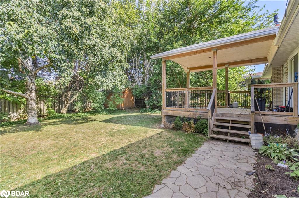 12 Roslyn Road Property Photo 3