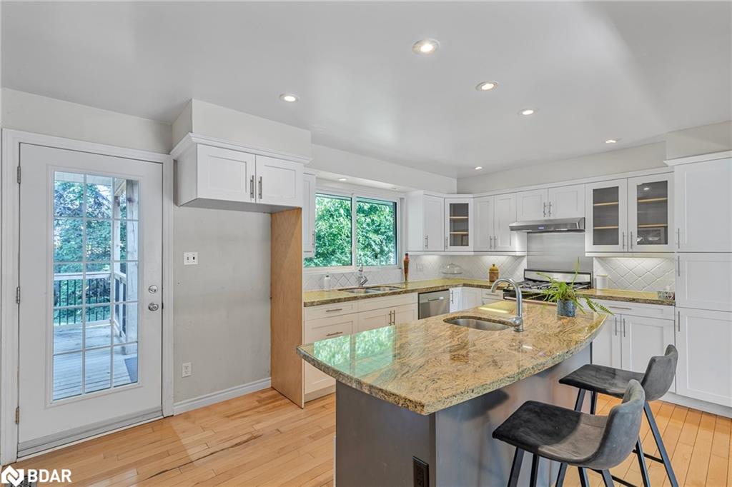 12 Roslyn Road Property Photo 10