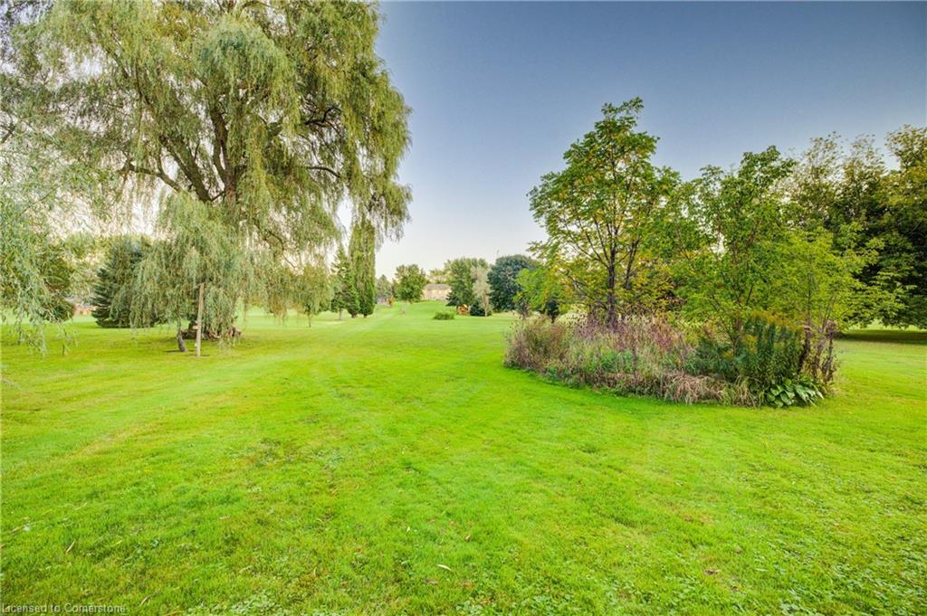 498 Fairview Street Property Photo 3