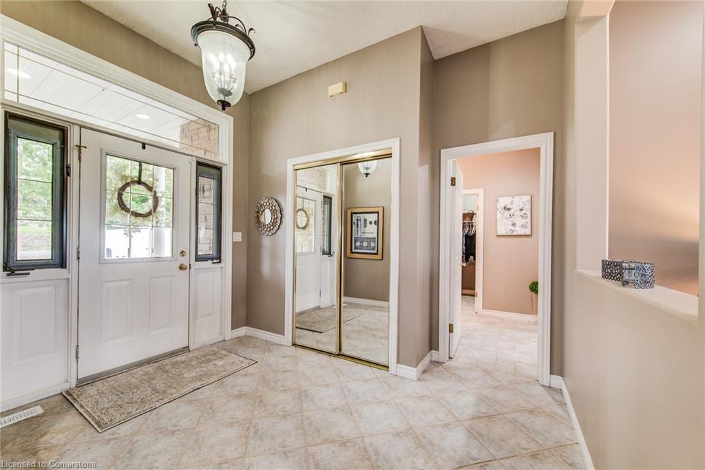 498 Fairview Street Property Photo 8