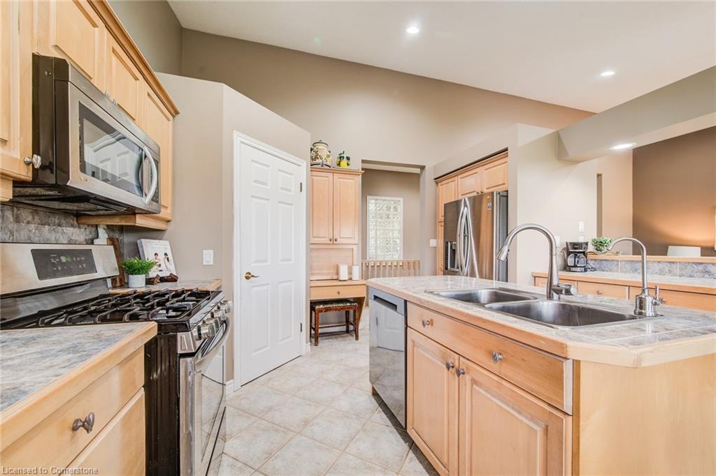 498 Fairview Street Property Photo 12