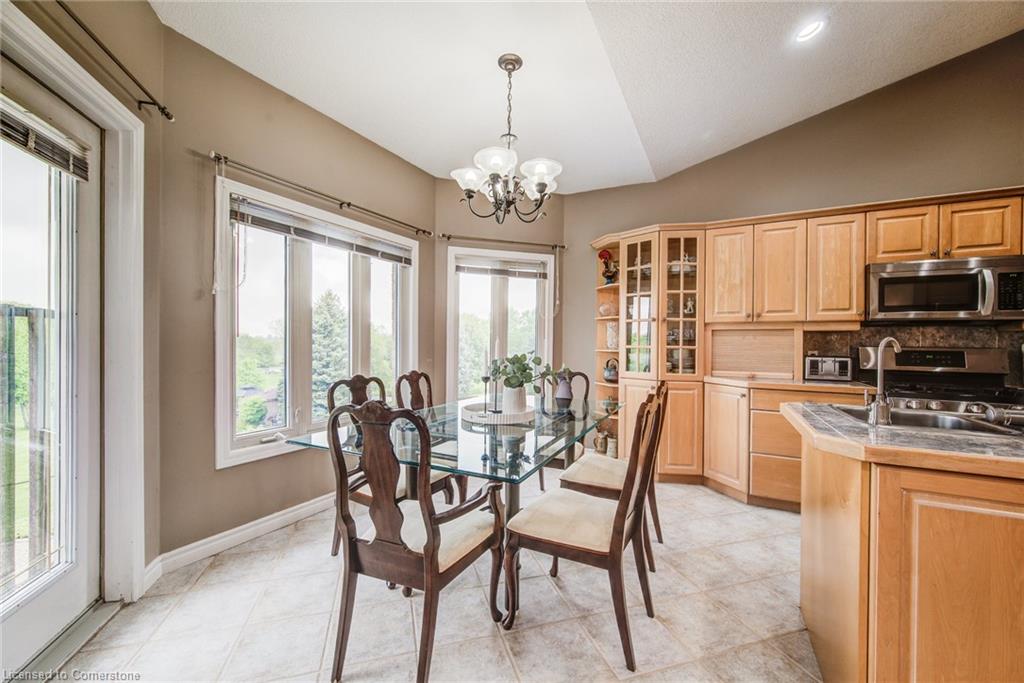 498 Fairview Street Property Photo 14