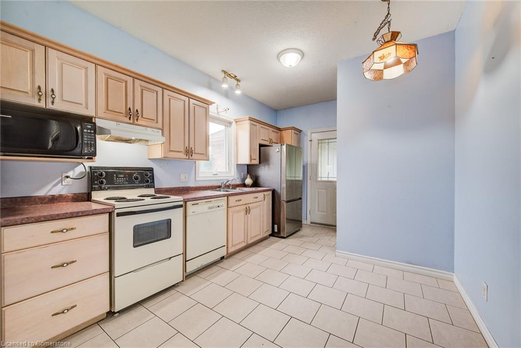 498 Fairview Street Property Photo 27