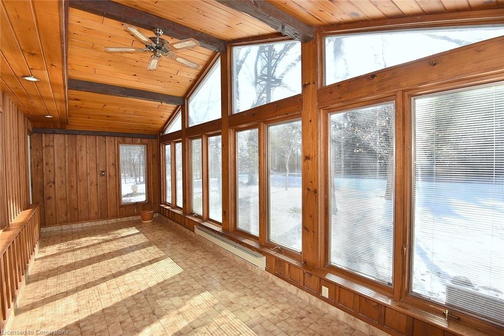 9360 Dickenson Road Road W Property Photo 8