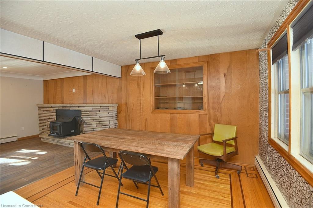 9360 Dickenson Road Road W Property Photo 14