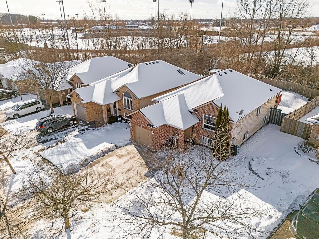 291 St Lawrence Drive Property Photo 44