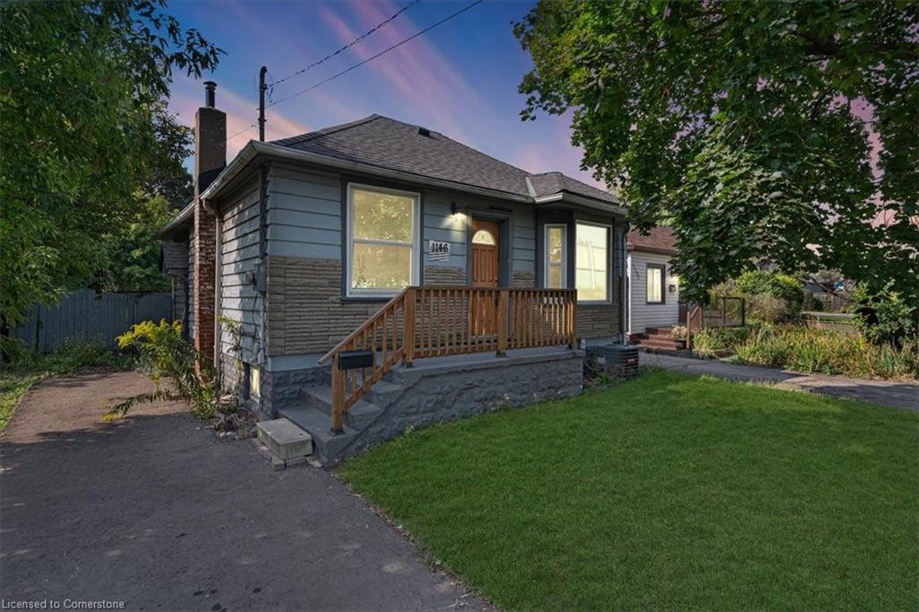 1146 Leaside Road Property Photo