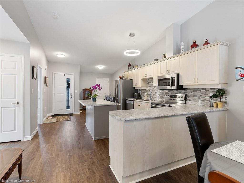 22 Cedar Street Property Photo 15