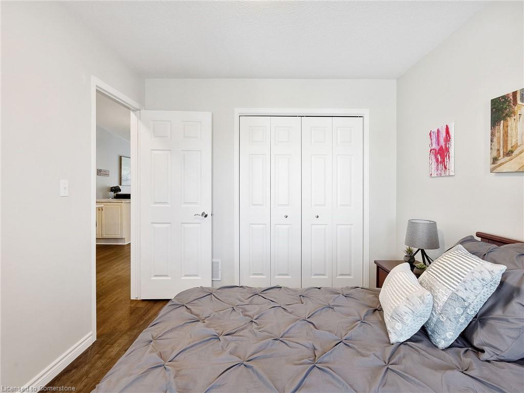22 Cedar Street Property Photo 18