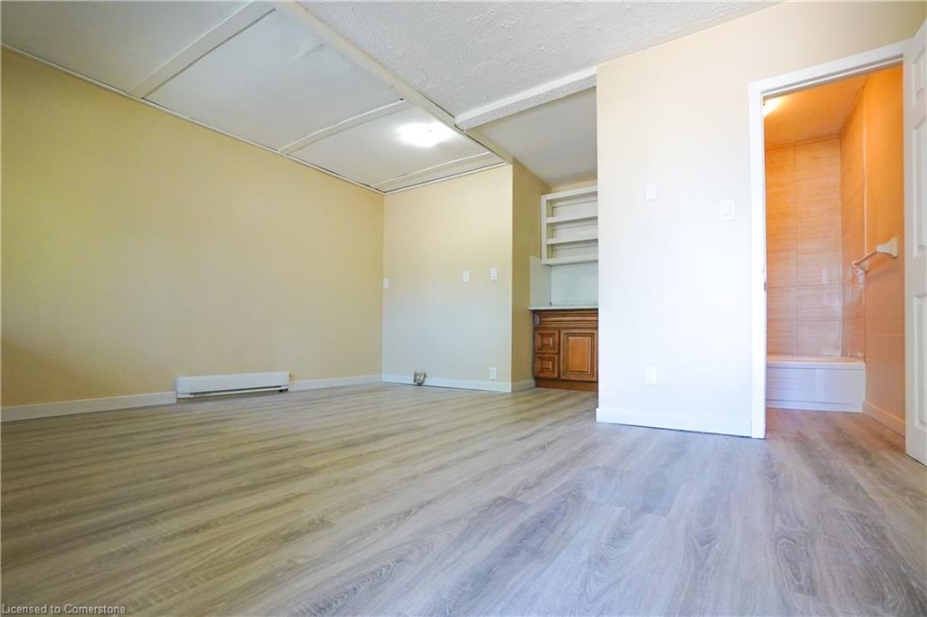 839 Mosley Street Property Photo 11