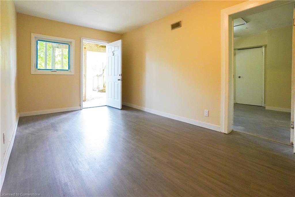 839 Mosley Street Property Photo 19