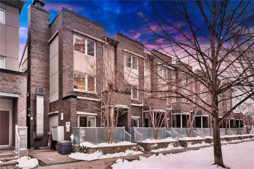 295 Village Green Square Property Photo
