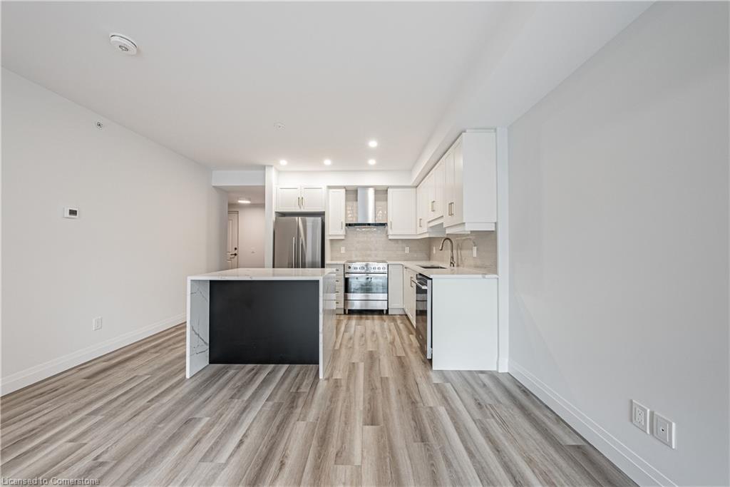 103-153 Wilson Street W Property Photo 12