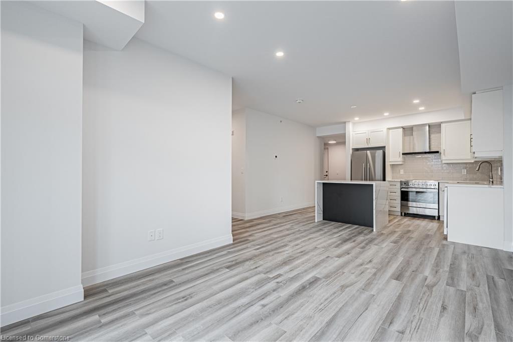 103-153 Wilson Street W Property Photo 13