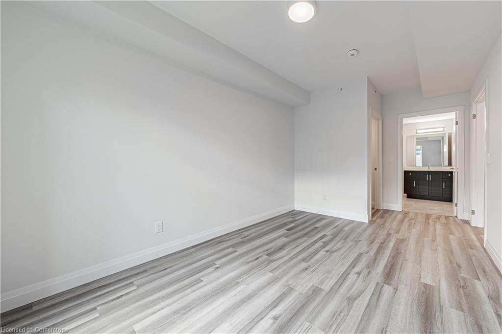 103-153 Wilson Street W Property Photo 21
