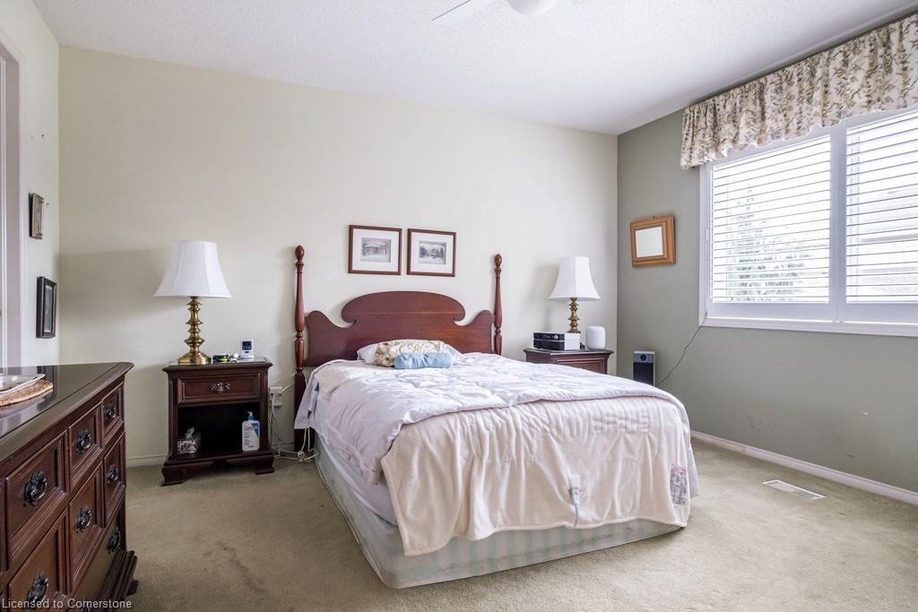60 Redfern Avenue Property Photo 18