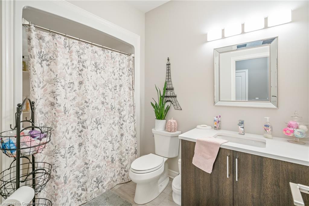 51 Campbell Street Property Photo 32