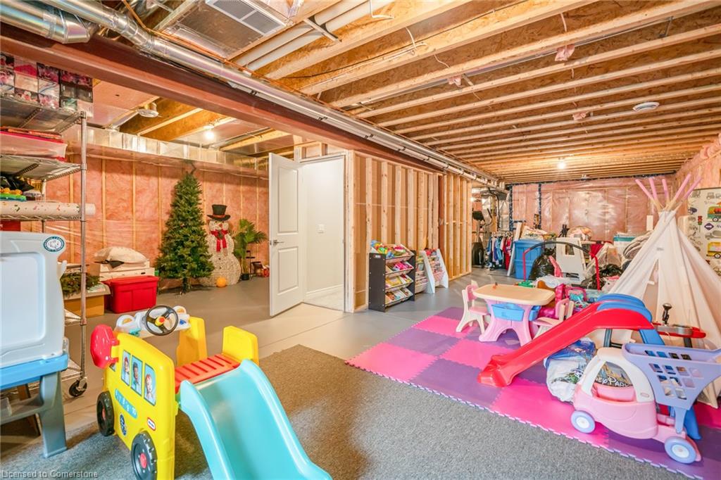 51 Campbell Street Property Photo 33