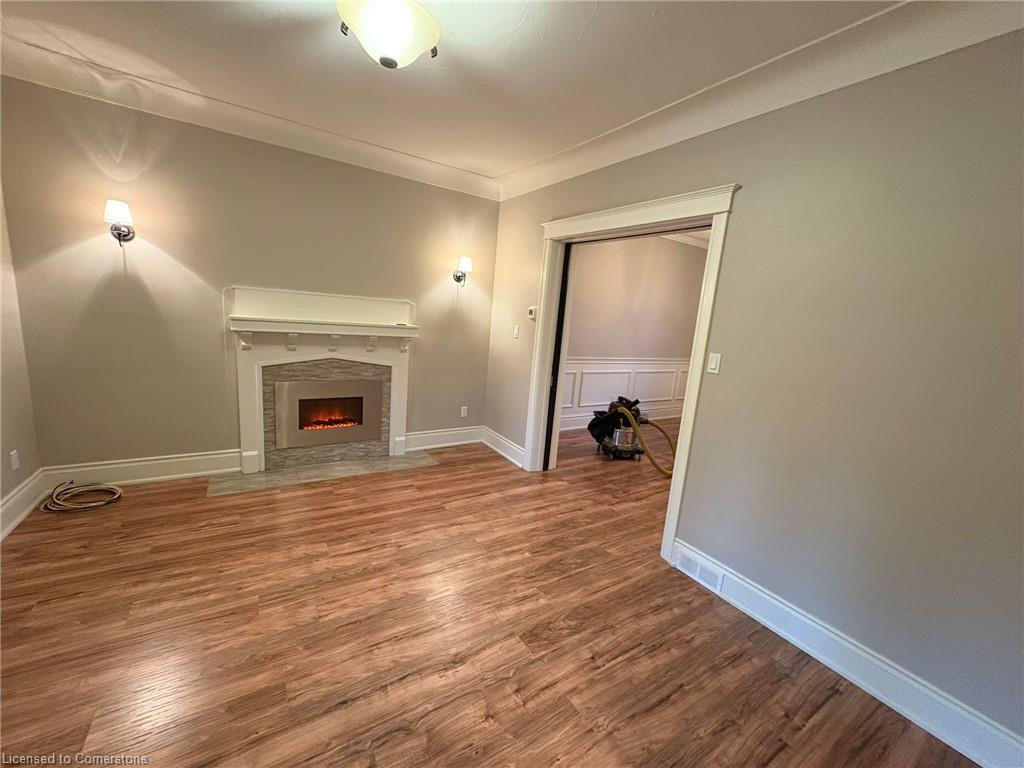 691 Wilson Street Property Photo 3