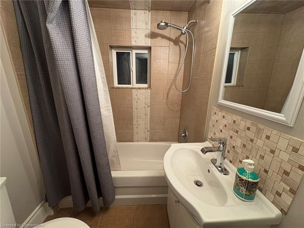 691 Wilson Street Property Photo 32