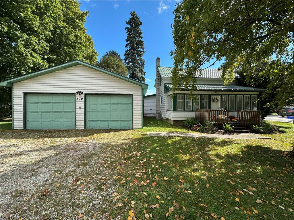 570 Lowe Street Property Photo 5