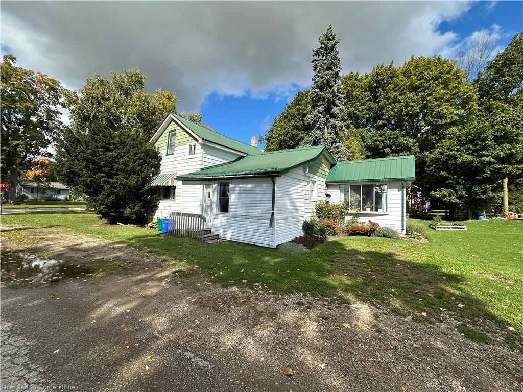 570 Lowe Street Property Photo 11
