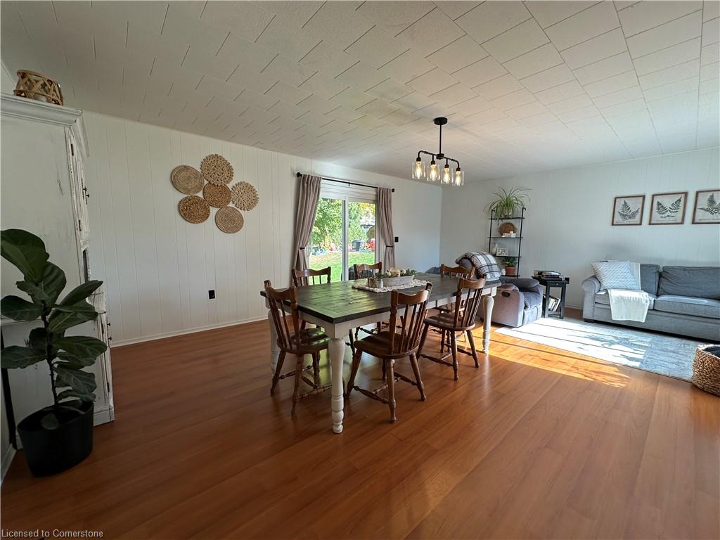 570 Lowe Street Property Photo 25