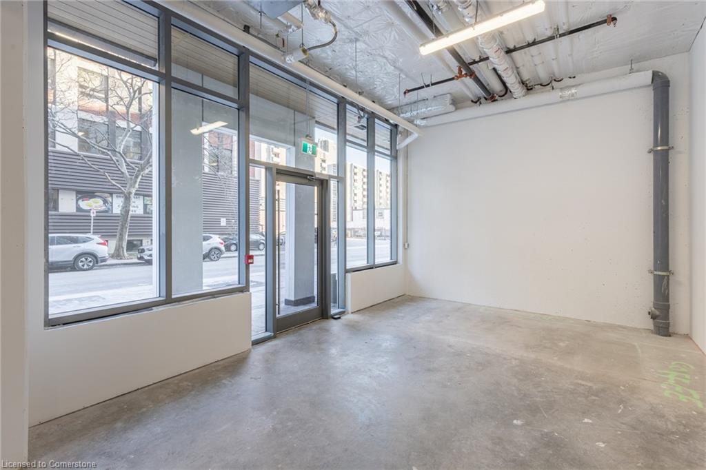 C04-212 King William Street Property Photo 4