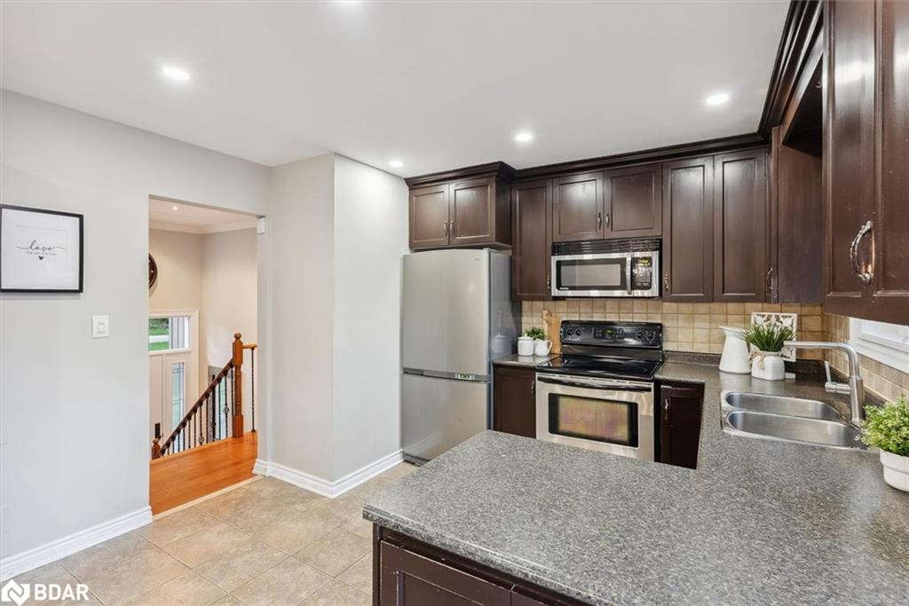 100 Pine Post Road Property Photo 16