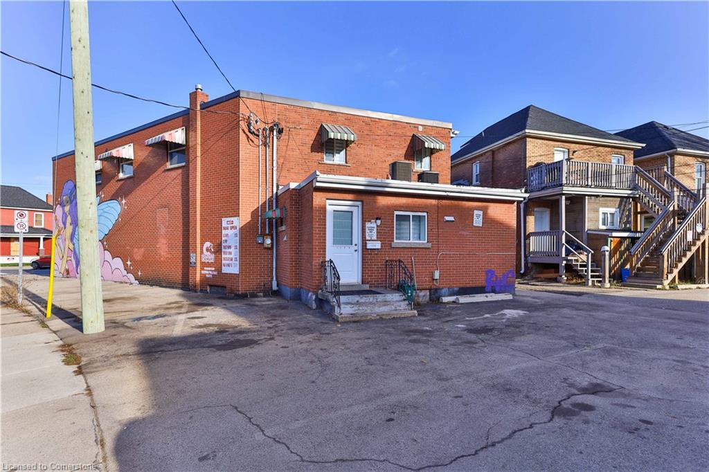 1256 King Street E Property Photo 3