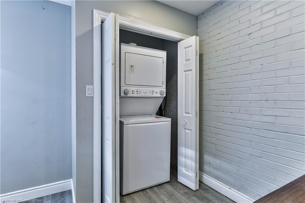 1256 King Street E Property Photo 19
