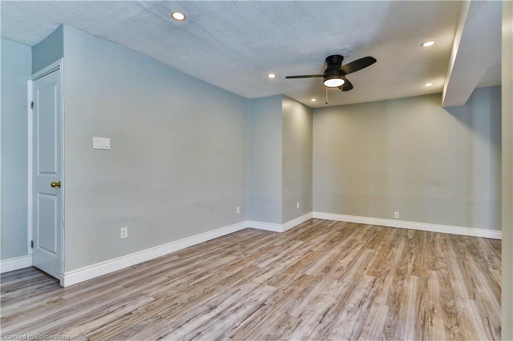1256 King Street E Property Photo 21