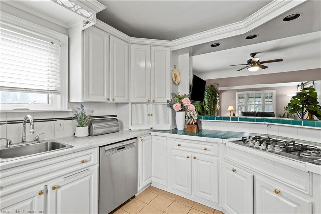 5331 Greenlane Road Property Photo 17