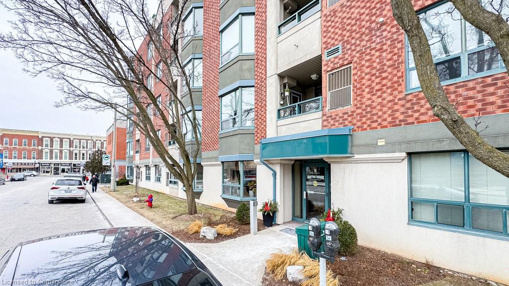 102-5 Ogilvie Street Property Photo 1