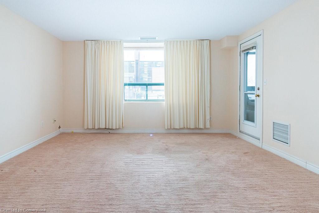 102-5 Ogilvie Street Property Photo 12