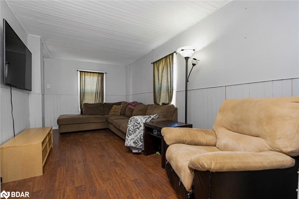 835 11th Street W Property Photo 8