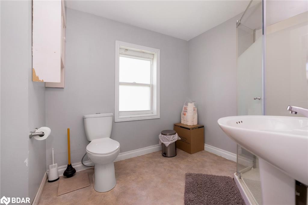 835 11th Street W Property Photo 10