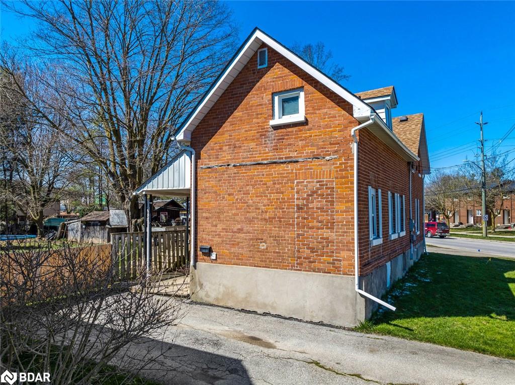 835 11th Street W Property Photo 27