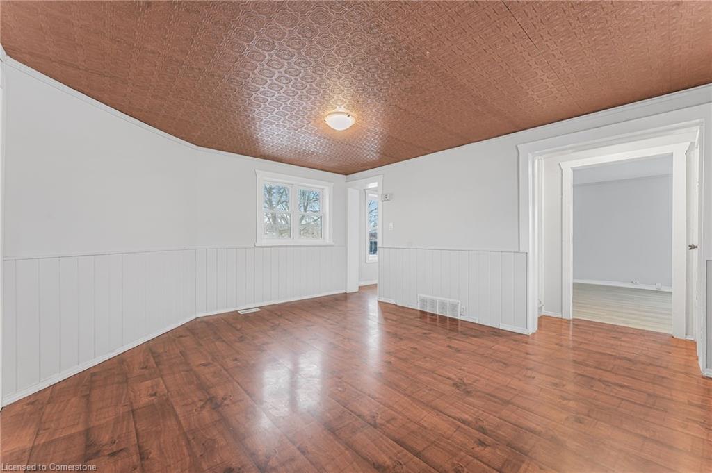 64067 Wellandport Road Property Photo 11