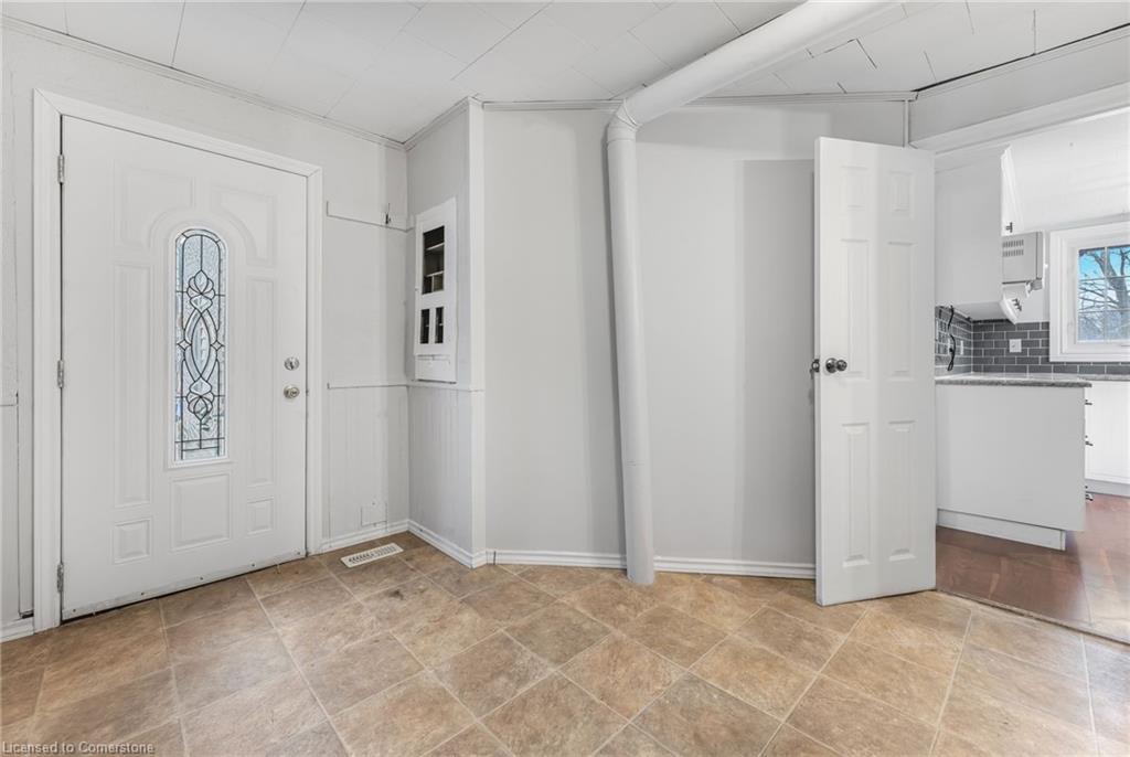 64067 Wellandport Road Property Photo 17
