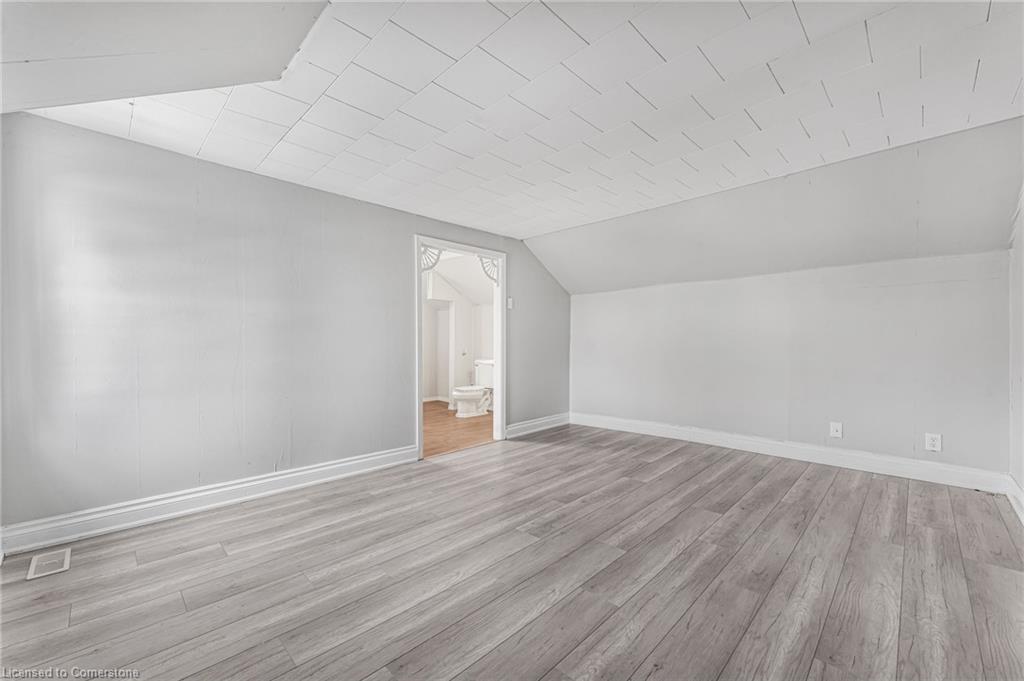 64067 Wellandport Road Property Photo 21