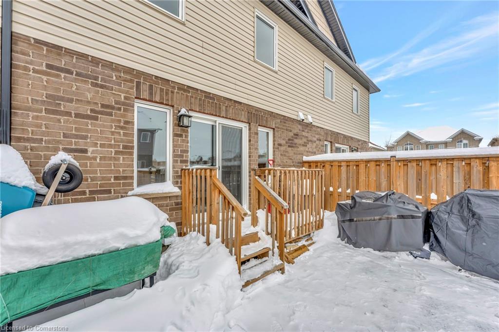 48 Bawcutt Crescent Property Photo 33