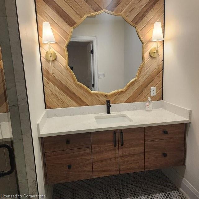 2019 Dundas Street Property Photo 11