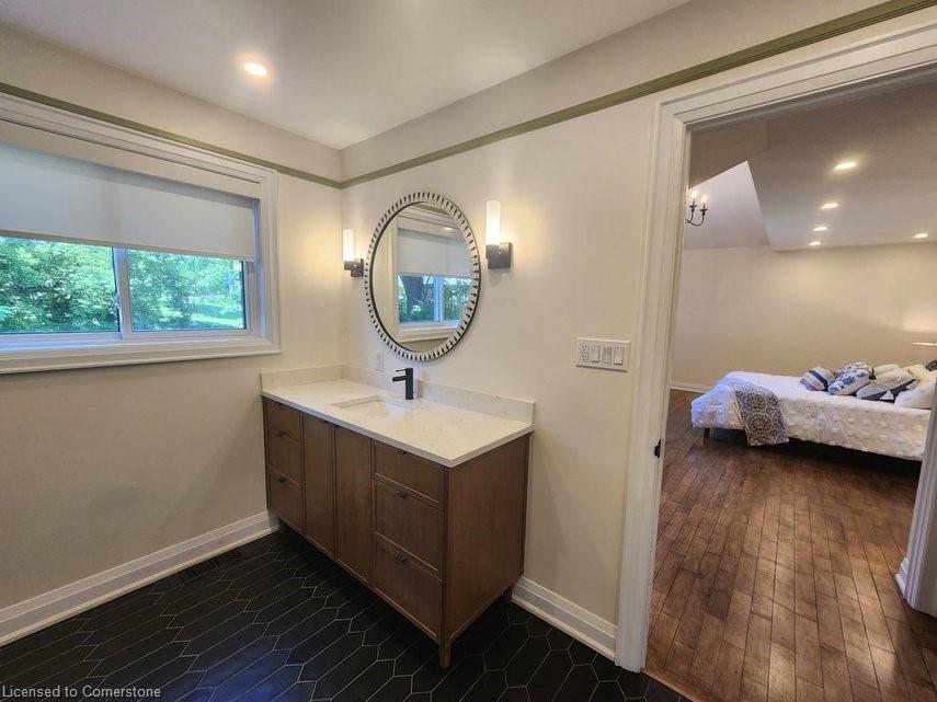 2019 Dundas Street Property Photo 19