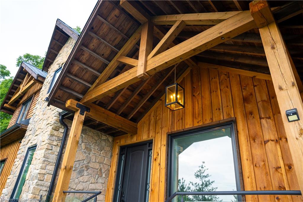 2019 Dundas Street Property Photo 30